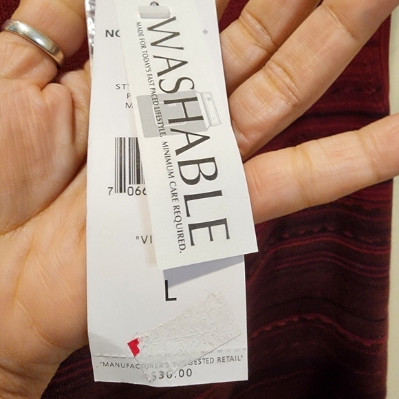 NORTONSTUDIO Burgundy Stripes Sleevesless Acrylic Top size L - Picture 6 of 11